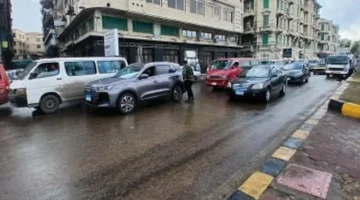 عدم استقرار جوي وأمطار متفرقة ورياح نشطة تسيطر على طقس اليوم